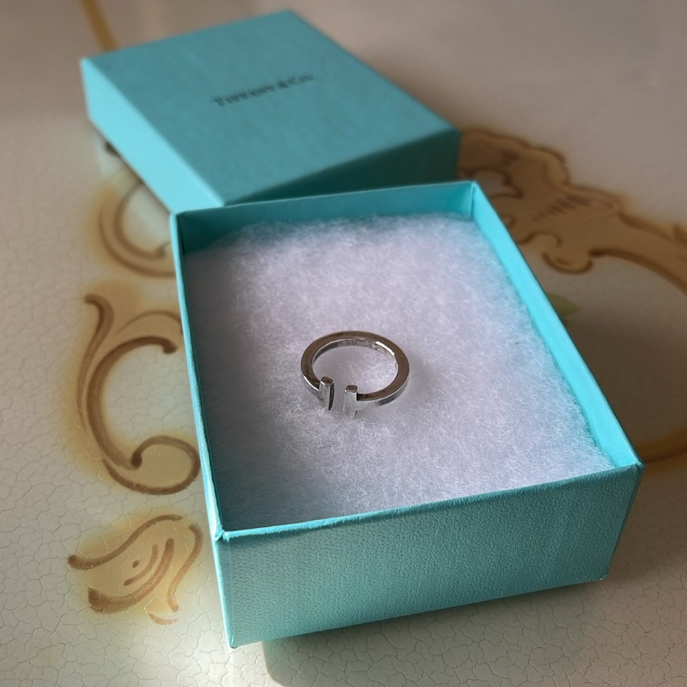 TIFFANY & CO. T RING - Picture 3 of 6